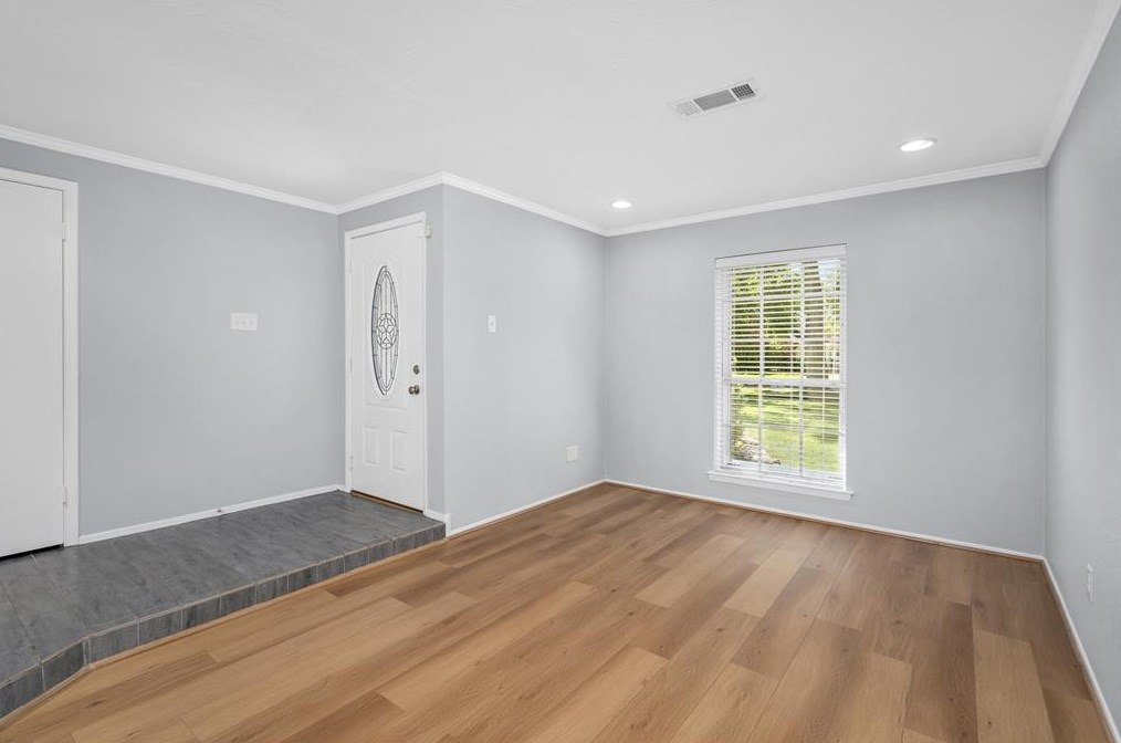 9110 Theysen Dr, Houston TX  77080-2906 exterior