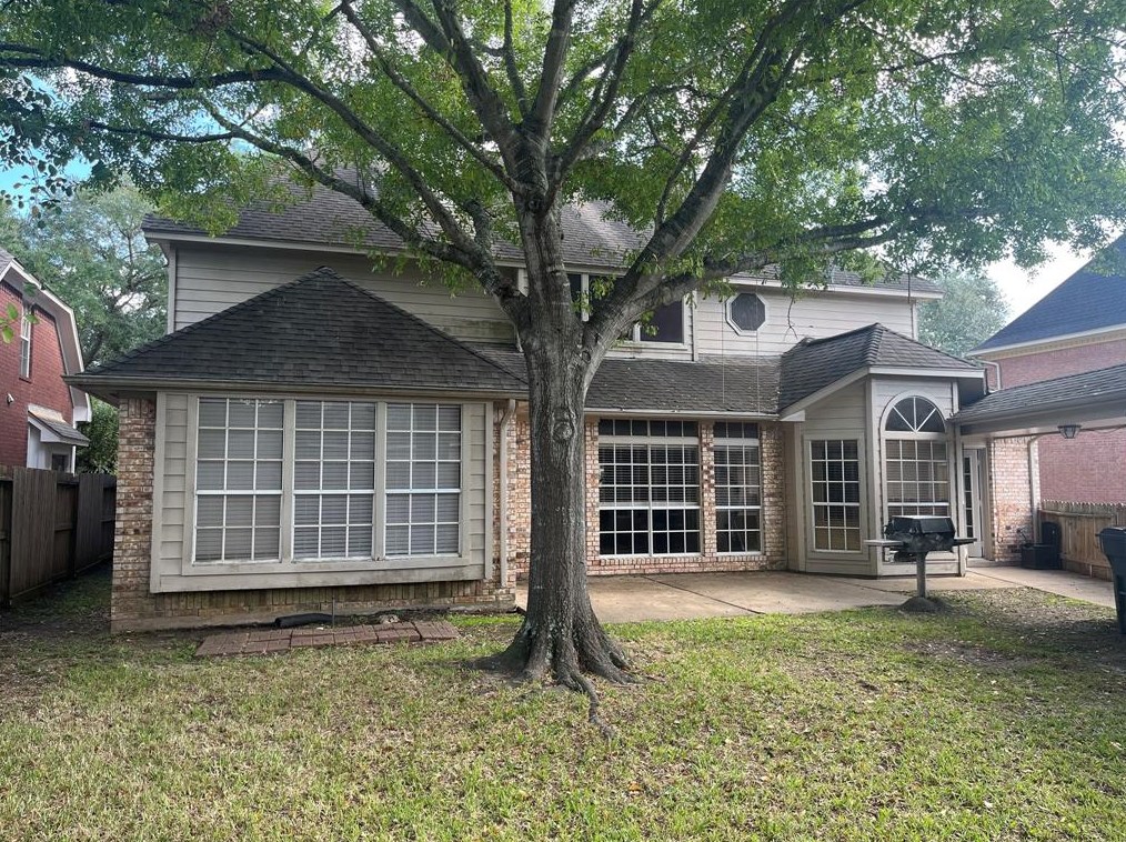 3510 Water Locust Dr, Sugar Land, TX 77479