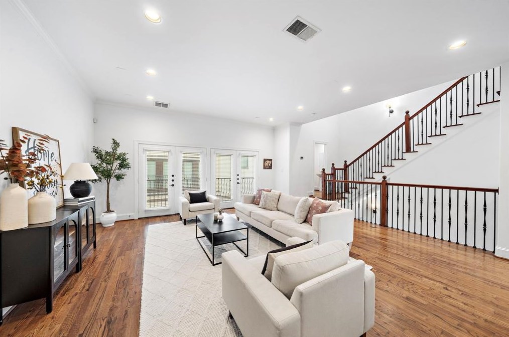 6011 Hamman St, Houston, TX 77007-2126