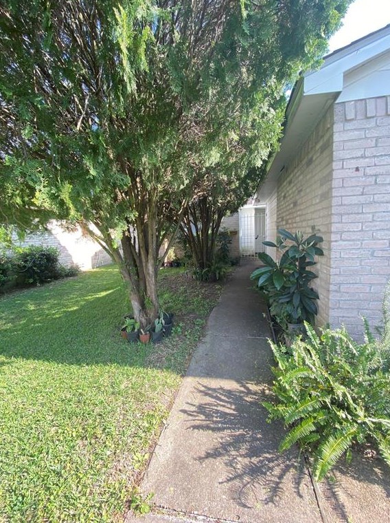 19251 Cypress Canyon Dr, Katy TX  77449-4038 exterior