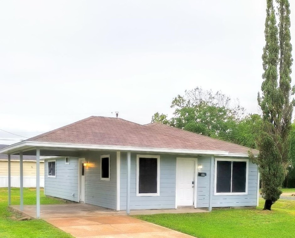 2602 8th Ave N, Texas City, TX 77590