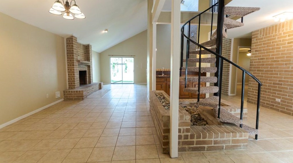25710 Pepper Ridge Ln, Spring TX  77373-3188 exterior