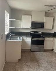 12115 Segrest Dr, Houston TX  77047-1623 exterior