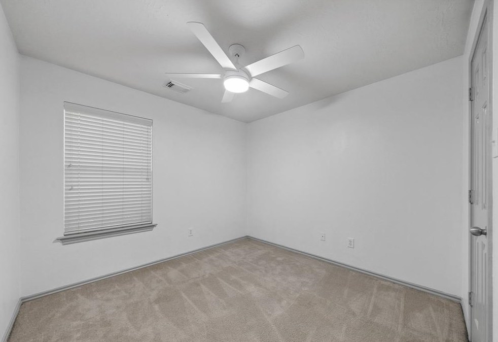 26937 Carriage Mnr Ln, Humble TX 77339-6203 exterior