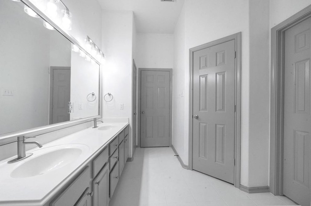 26937 Carriage Mnr Ln, Humble TX 77339-6203 exterior