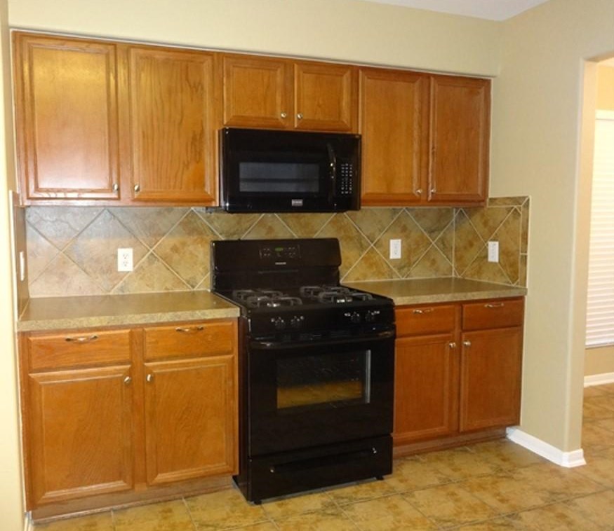 7907 Safflower Dr, Baytown TX  77521-7503 exterior