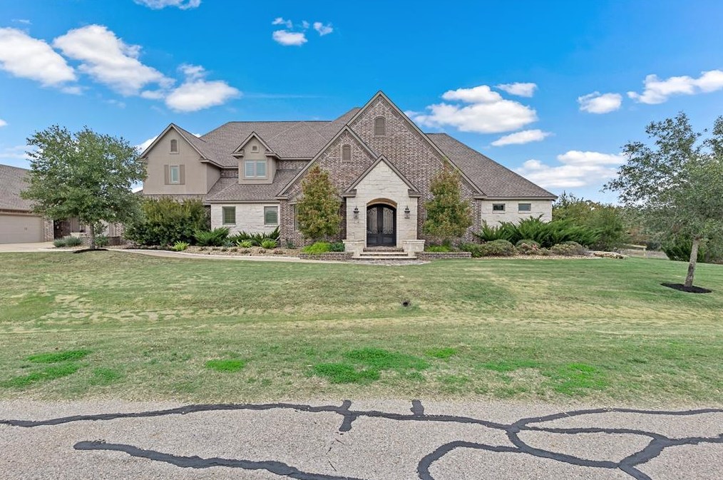 5009 Trumpeter Swan Dr, College Station, TX 77845