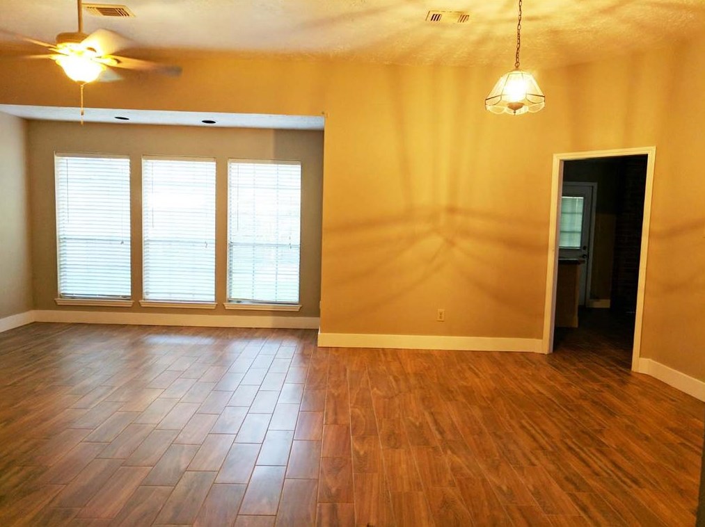 11923 Cottonwood Ln, Cypress TX  77429-2771 exterior