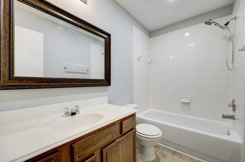 4906 Siros Isle Ct, Spring TX  77388-3259 exterior