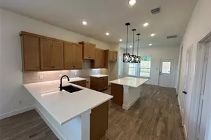 13058 Brookwood Bnd Ln, Conroe, TX 77302 - Photo 6