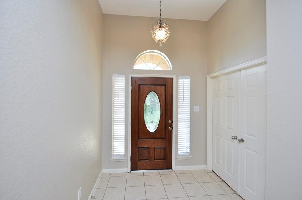 34 Bryce Branch Cir, Spring TX  77382-5809 exterior