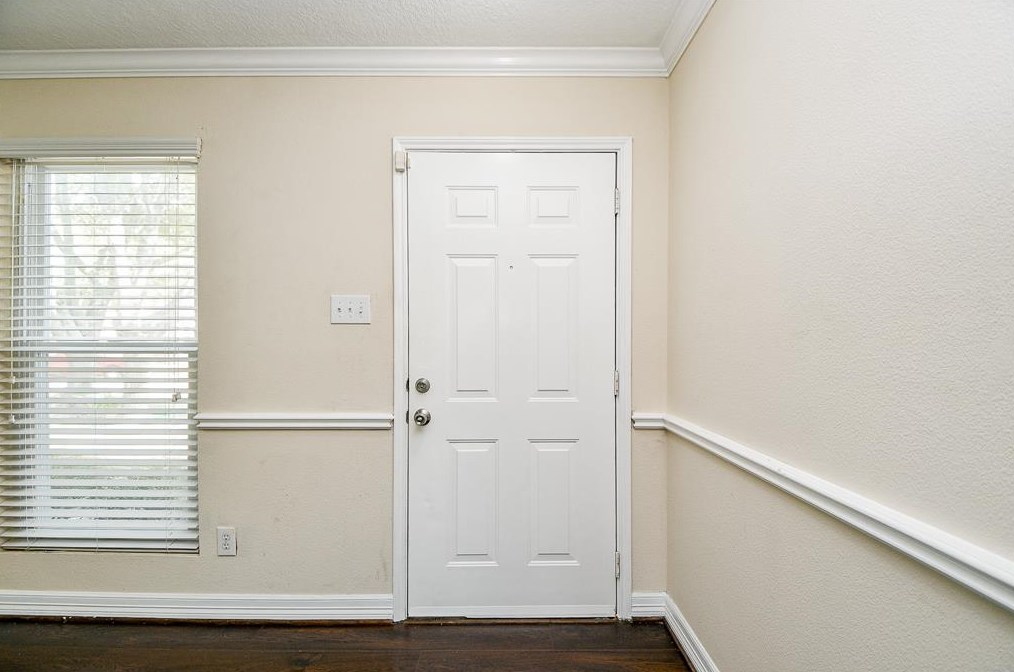 2410 Bivens Brook Dr, Houston TX  77067-3785 exterior