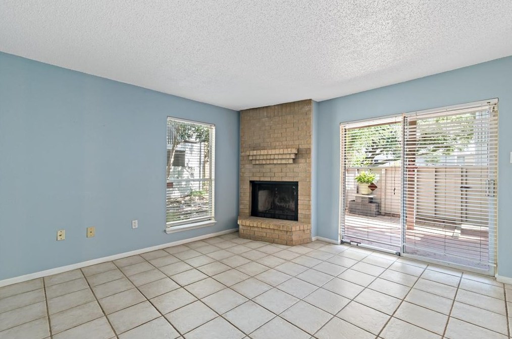 260 El Dorado Blvd Apt 701, Houston, TX 77598