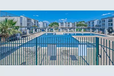 2820 S Bartell Drive #9, Houston, TX 77054 - Photo 1