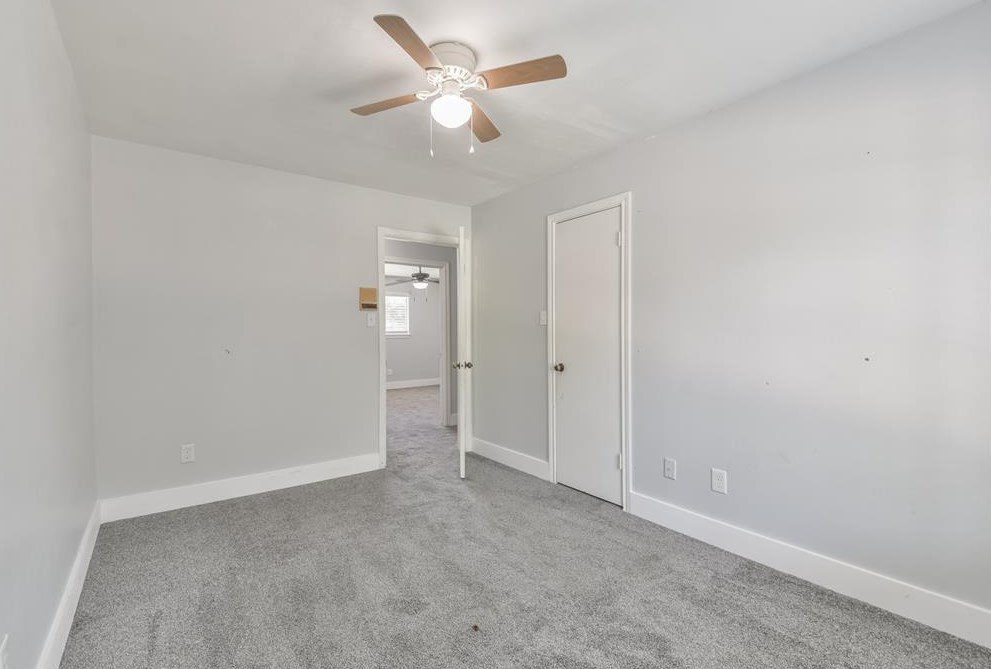 17519 Sugar Pne Dr, Houston TX 77090-2053 exterior