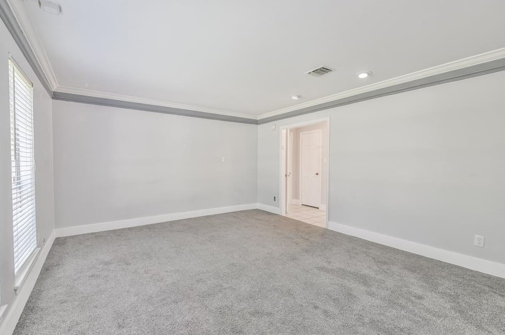 17519 Sugar Pne Dr, Houston TX 77090-2053 exterior