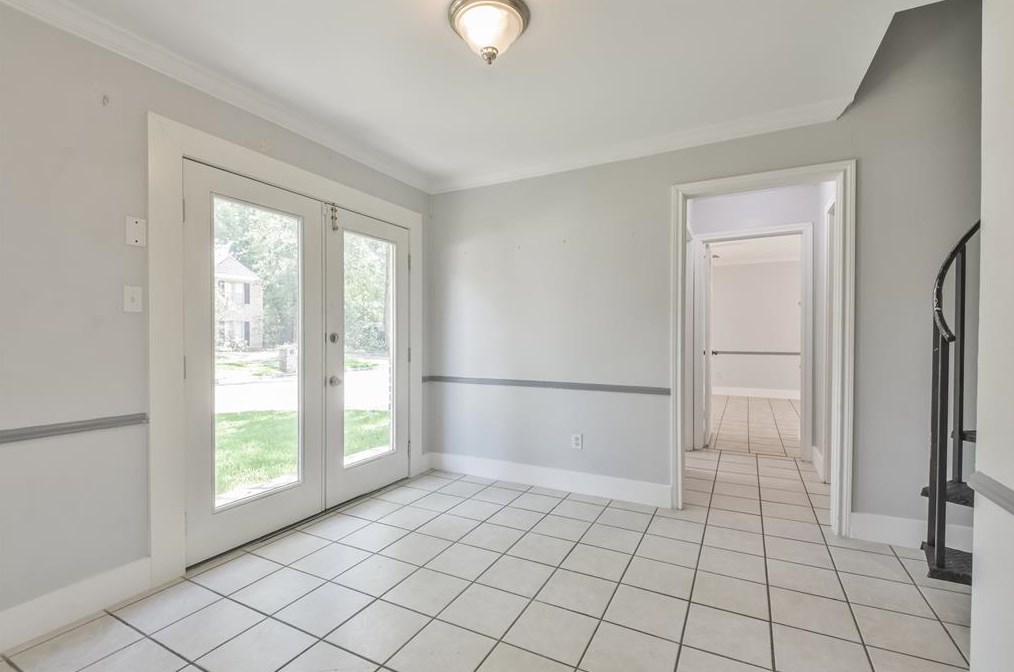 17519 Sugar Pne Dr, Houston TX 77090-2053 exterior