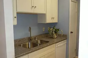 7900 N Stadium Dr, Houston, TX 77030 - Photo 2