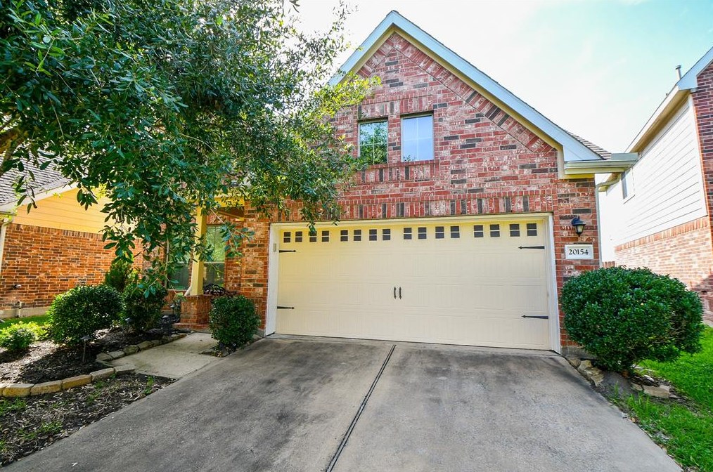 20154 Emerald Mountain Dr, Richmond, TX 77407