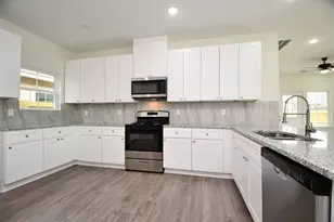 2815 Bowlin Leaf Ln, Houston, TX 77014 - Photo 18