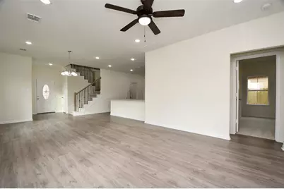 2815 Bowlin Leaf Lane, Houston, TX 77014 - Photo 12