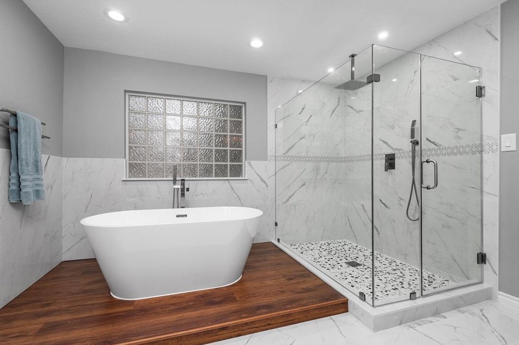 16107 Parish Hall Dr, Spring TX 77379-6631 exterior