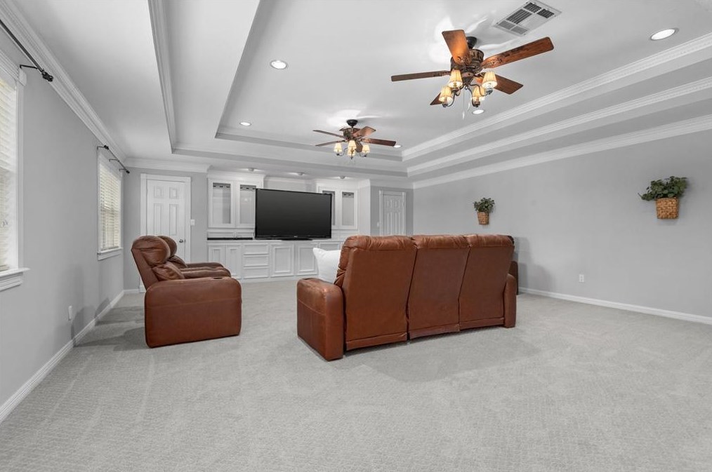 16107 Parish Hall Dr, Spring TX 77379-6631 exterior