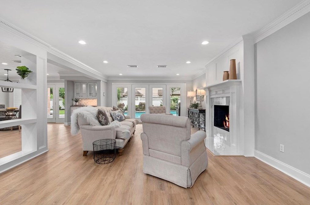 16107 Parish Hall Dr, Spring TX 77379-6631 exterior