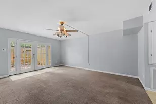 5237 Arboles Dr, Houston, TX 77035 - Photo 8