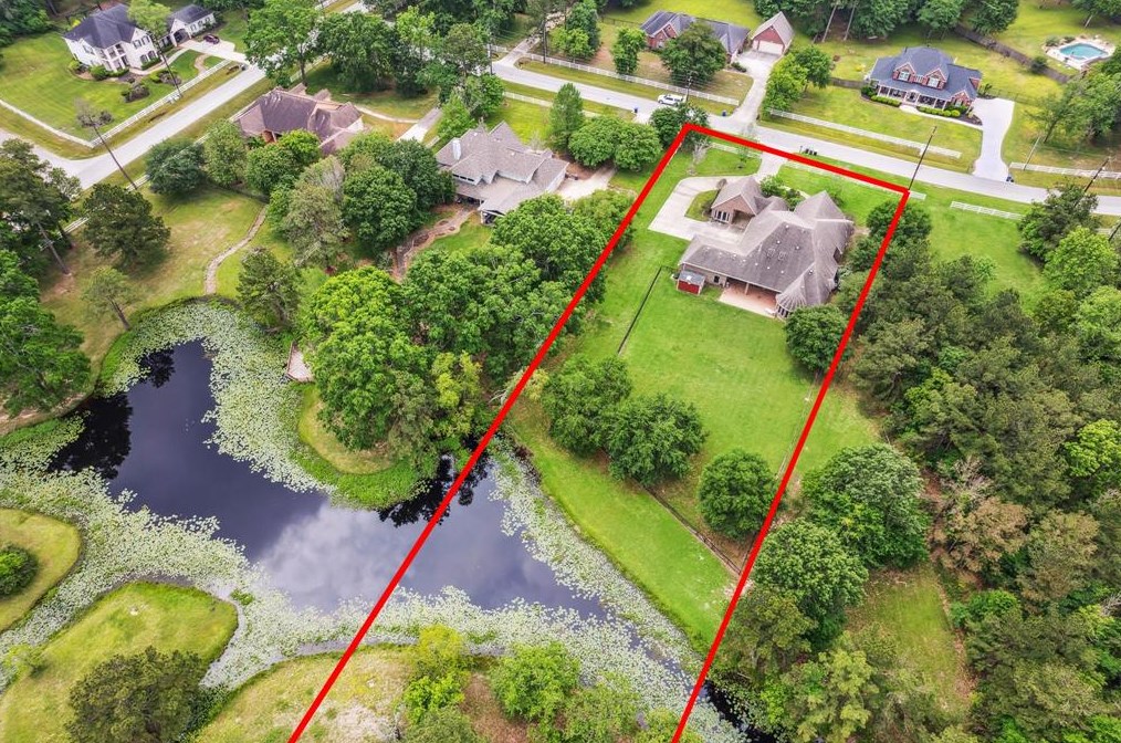 12118 Pin Oak Dr, Magnolia, TX 77354-6251