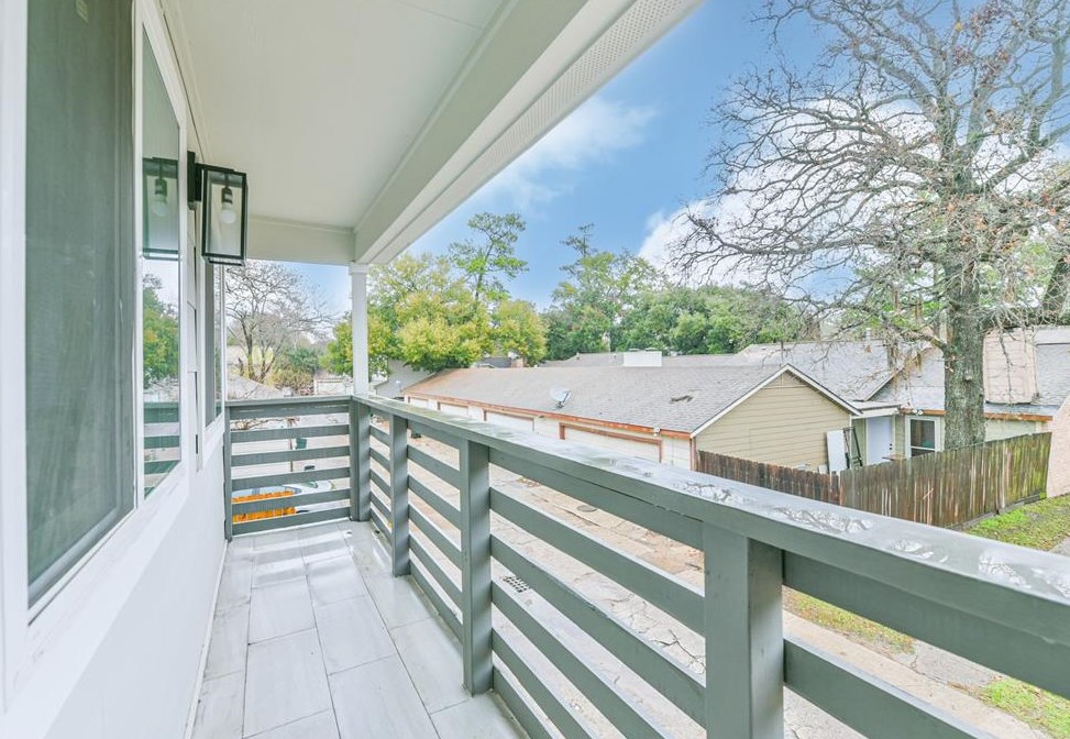 5763 Easthampton Dr, Houston TX  77039-5046 exterior