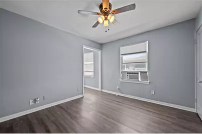 1919 McDuffie #2, Houston, TX 77019 - Photo 1