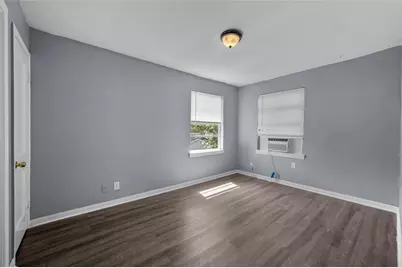 1919 McDuffie #2, Houston, TX 77019 - Photo 4