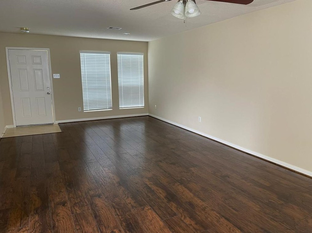 14322 Old Dock Ln, Houston, TX 77090