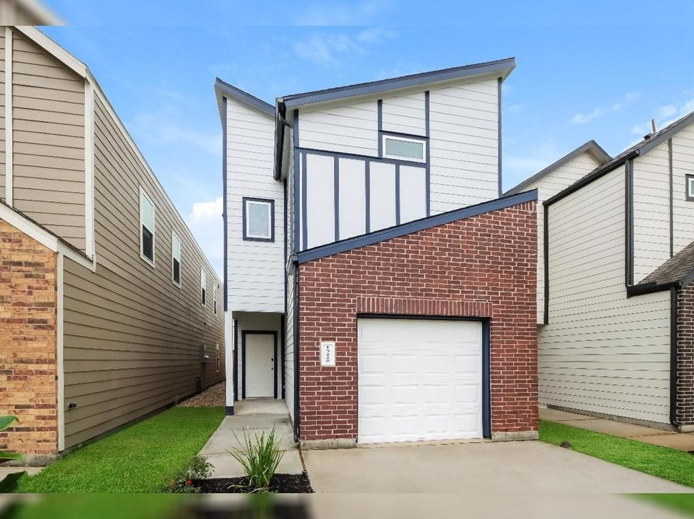 15228 Estrella Ct, Houston, TX 77073-5560