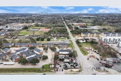 602 E Little York Road, Houston, TX 77076 - Photo 12