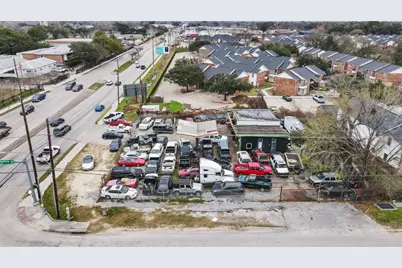 602 E Little York Road, Houston, TX 77076 - Photo 1