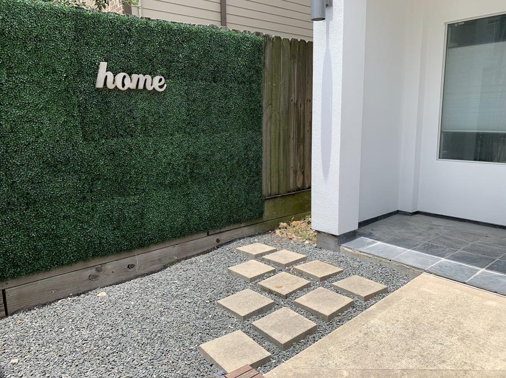 5610 Schuler St, Houston, TX 77007-3272