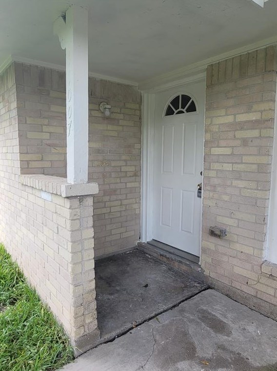 11007 Tamworth Dr, Houston, TX 77016-2239