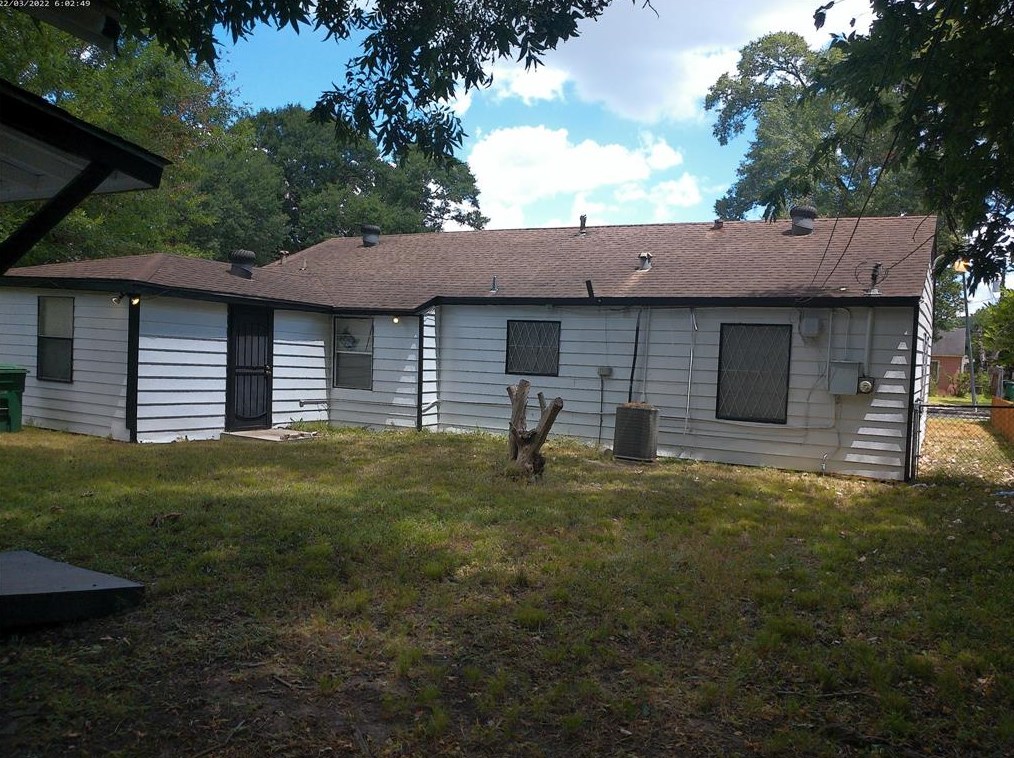 4914 Kelso St, Houston TX  77021-4343 exterior