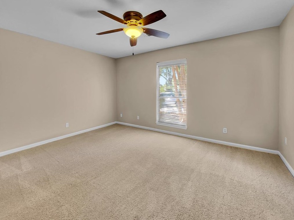 15111 Stillcreek Dr, Houston TX  77070-1254 exterior