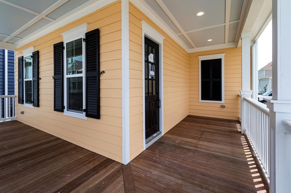 5 Barometer Close, Galveston, TX 77554