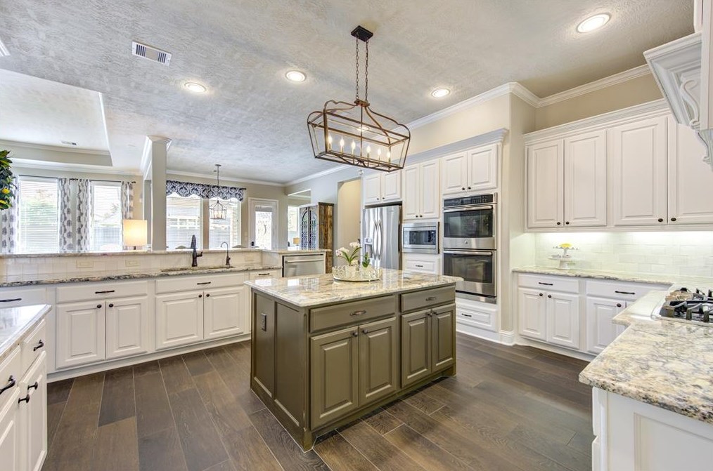 5711 Mustang Rdg Ln, Fulshear TX 77441-2148 exterior