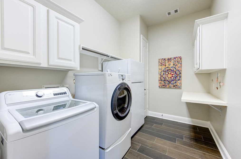 5711 Mustang Rdg Ln, Fulshear TX 77441-2148 exterior