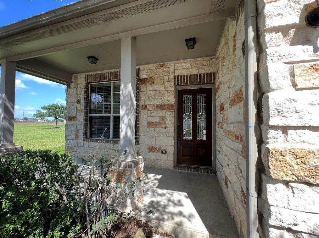 14431 Long Meadow Dr, Houston, TX 77047