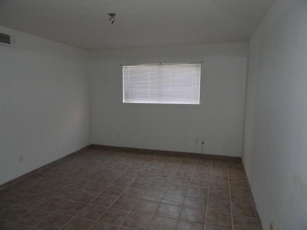 7209 Beechnut St, Houston TX  77074-5937 exterior