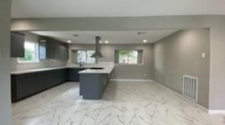 5439 Lymbar Dr, Houston, TX 77096-5019