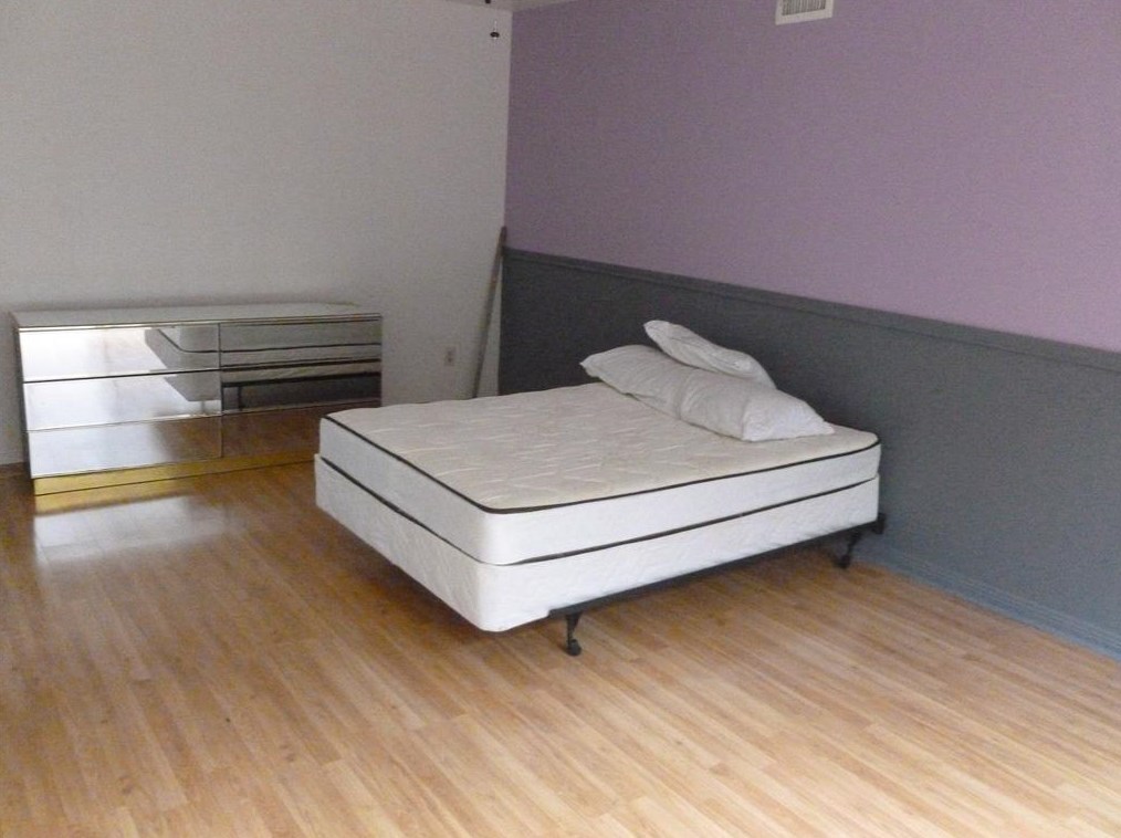 7830 Oakington Dr, Houston TX  77071-2020 exterior