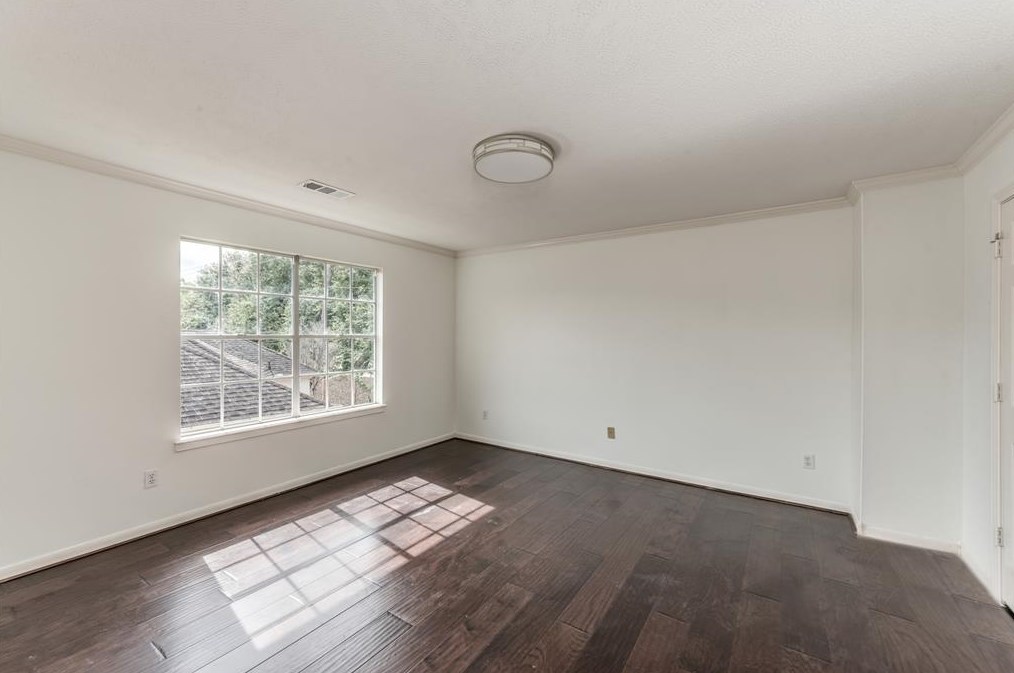 402 Lakeside Blvd, Sugar Land TX 77478-3961 exterior