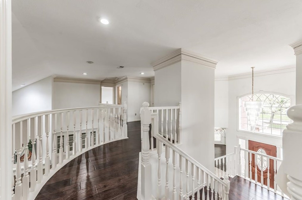 402 Lakeside Blvd, Sugar Land TX 77478-3961 exterior